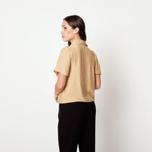 Cargar imagen en el visor de la galería, Blusa Batia Beige
