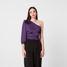 Cargar imagen en el visor de la galería, Blusa Caeli Morado
