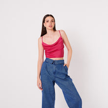 Cargar imagen en el visor de la galería, Blusa Fausta Fucsia
