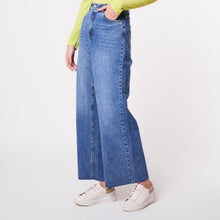 Cargar imagen en el visor de la galería, Jean Dorotea Azul
