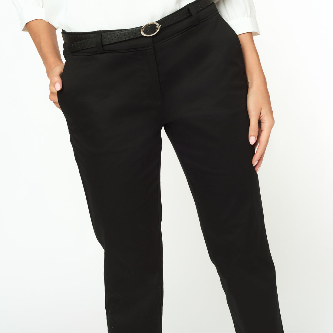 Pantalon Bas Correa Negro