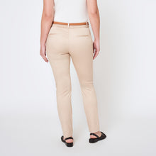 Cargar imagen en el visor de la galería, Pantalon Bas Correa Beige
