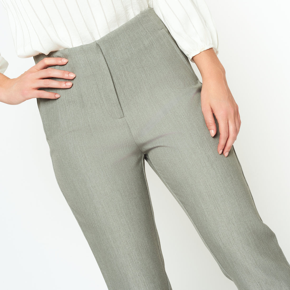 Pantalon Berberly Gris