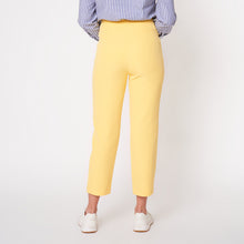 Cargar imagen en el visor de la galería, Pantalon Berberly Amarillo
