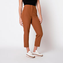 Cargar imagen en el visor de la galería, Pantalon Berberly Camel
