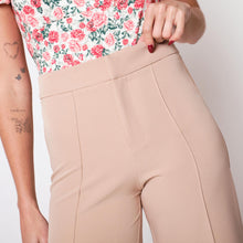 Cargar imagen en el visor de la galería, Pantalon Fanny Beige
