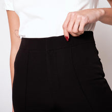 Cargar imagen en el visor de la galería, Pantalon Fanny Negro
