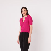 Cargar imagen en el visor de la galería, Polo Fiama Fucsia
