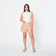 Cargar imagen en el visor de la galería, Short Sheila Beige
